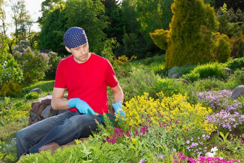 Emergency response in gardening safety